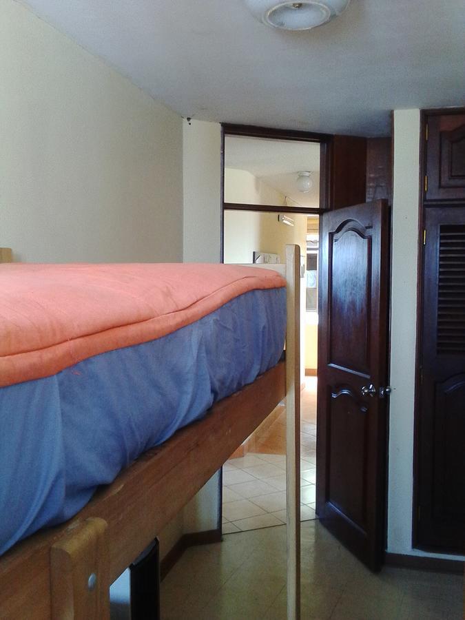 הוסטל לימה 335 Backpackers מראה חיצוני תמונה
