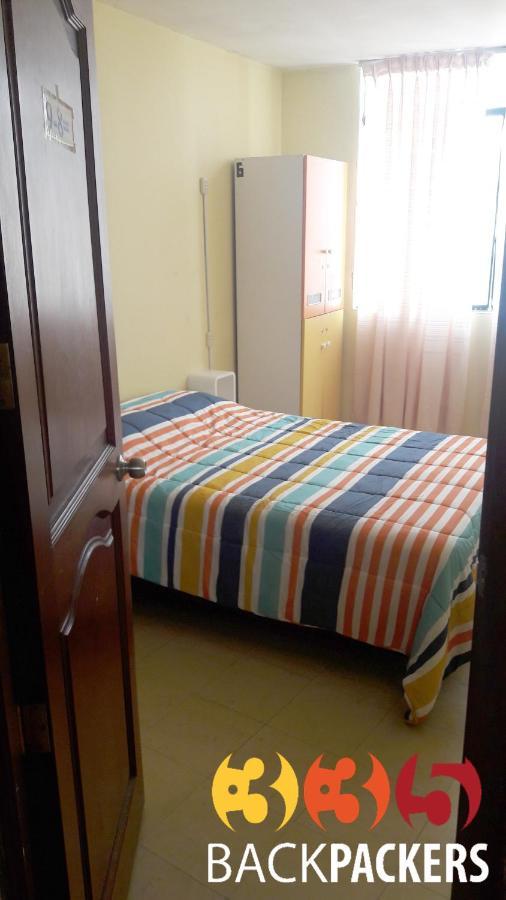 הוסטל לימה 335 Backpackers מראה חיצוני תמונה